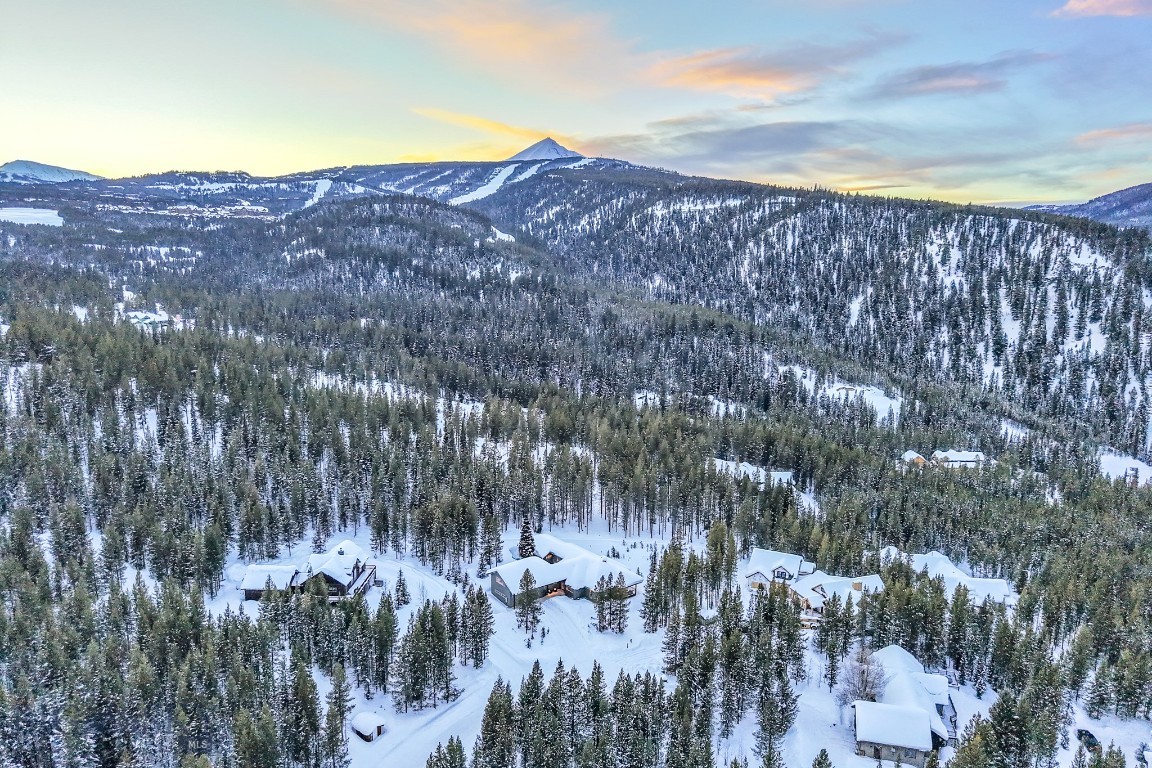 214 W Pine Cone Terrace