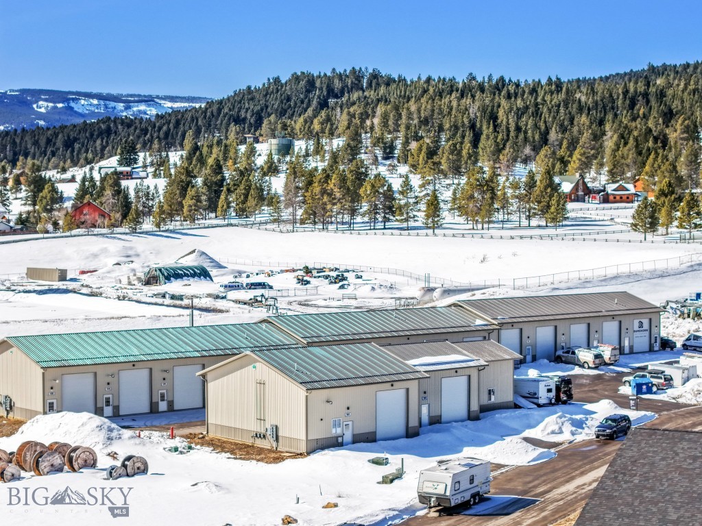 124 Running Iron Road