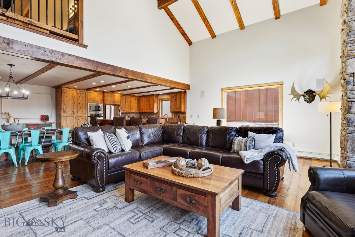 21 Black Eagle Rd 26