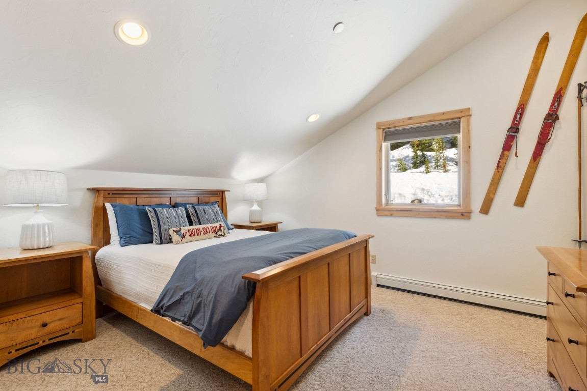 21 Black Eagle Rd 26