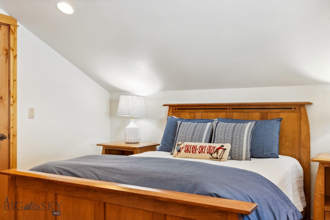 21 Black Eagle Rd 26