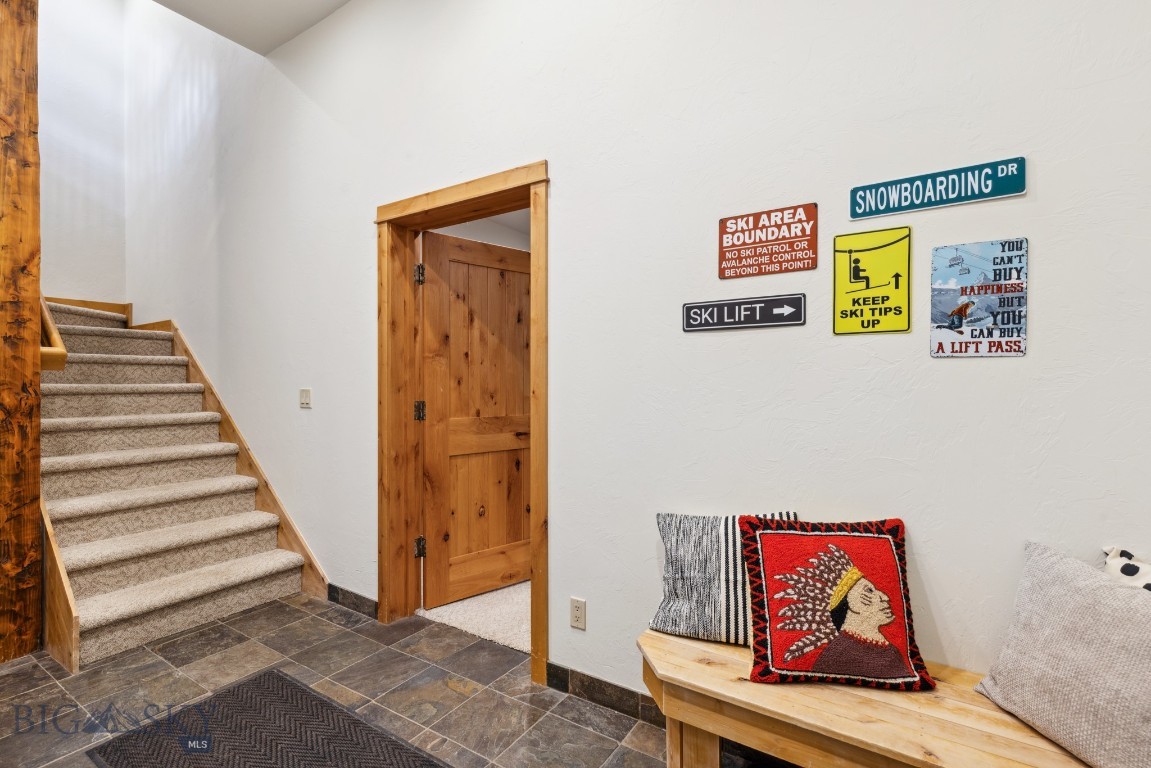 21 Black Eagle Rd 26