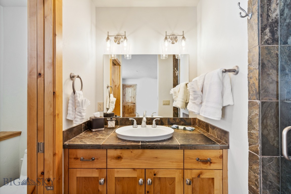 21 Black Eagle Rd 26