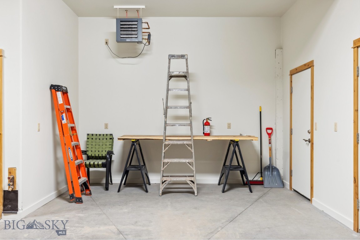 21 Black Eagle Rd 26