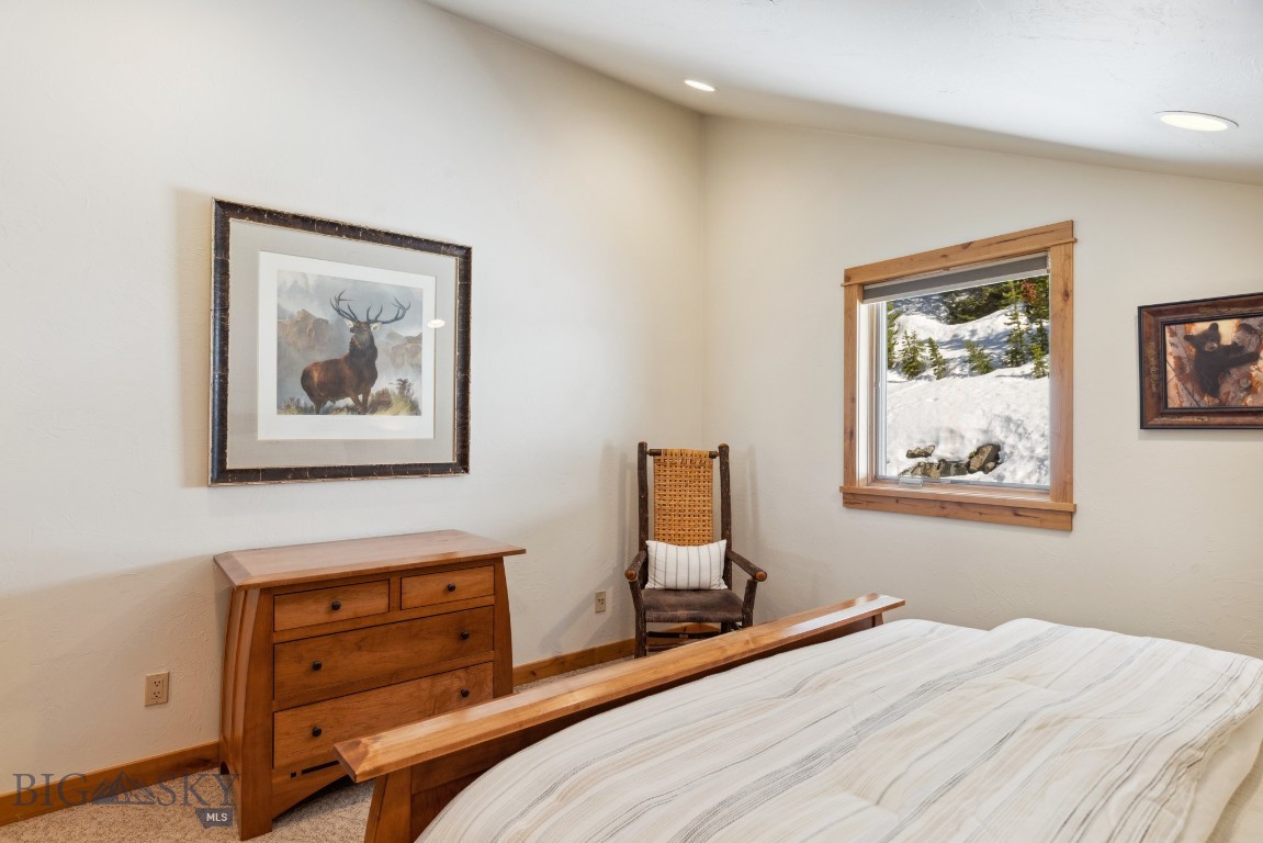 21 Black Eagle Rd 26