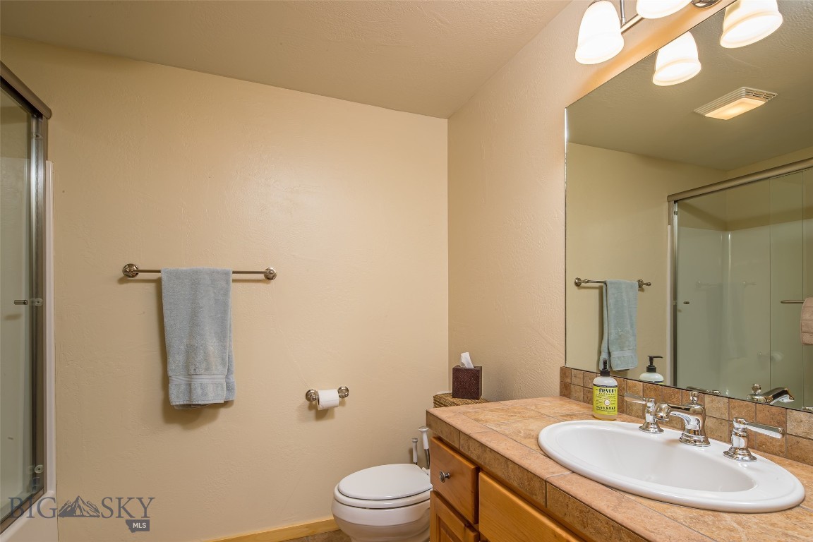 70 Lake Shore Drive 3