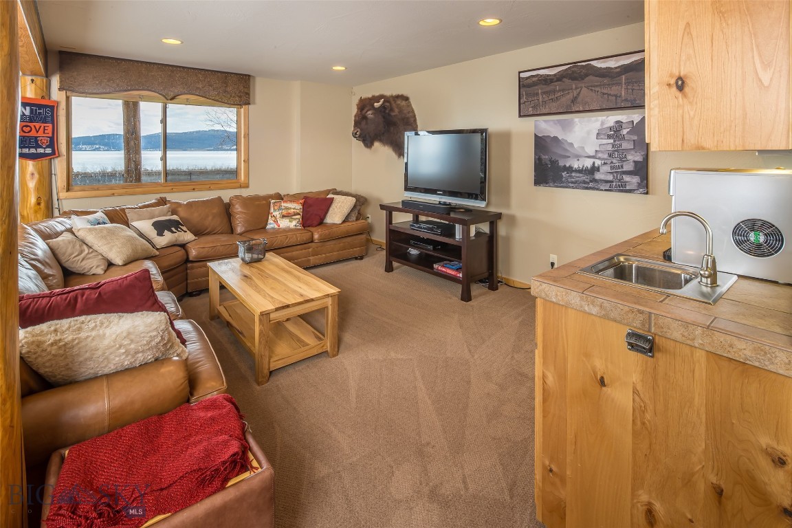 70 Lake Shore Drive 3