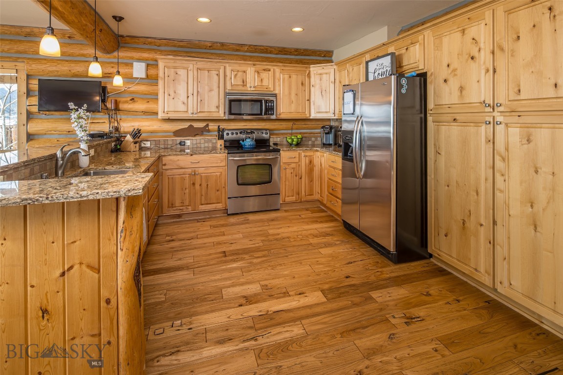 70 Lake Shore Drive 3