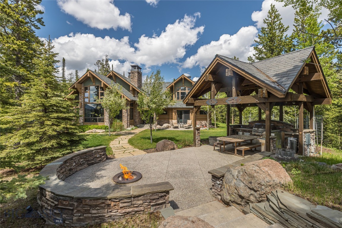 141 Ulerys Lake Road