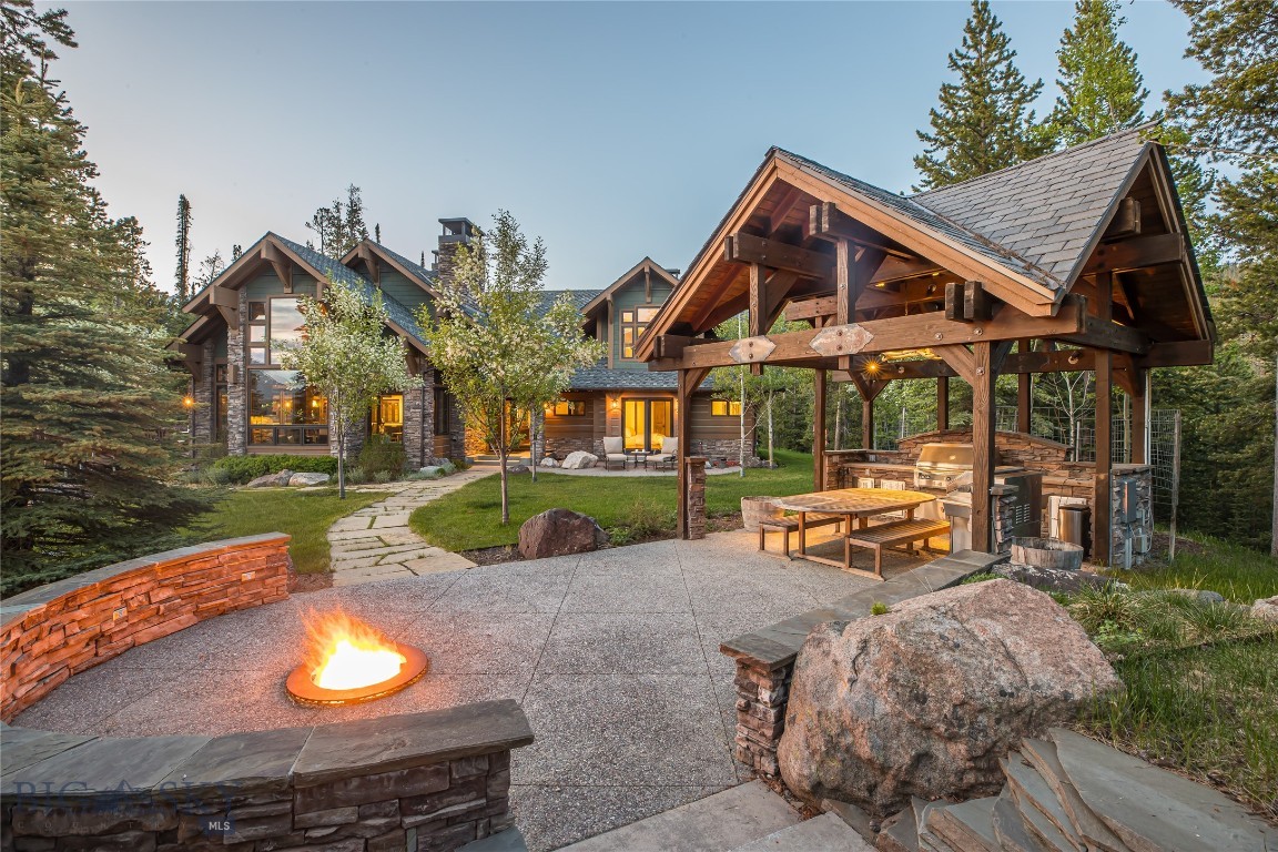 141 Ulerys Lake Road