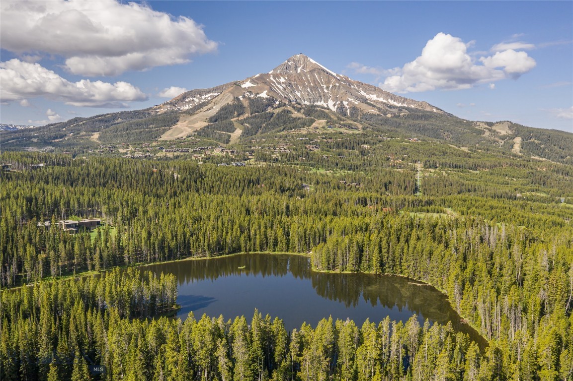 141 Ulerys Lake Road