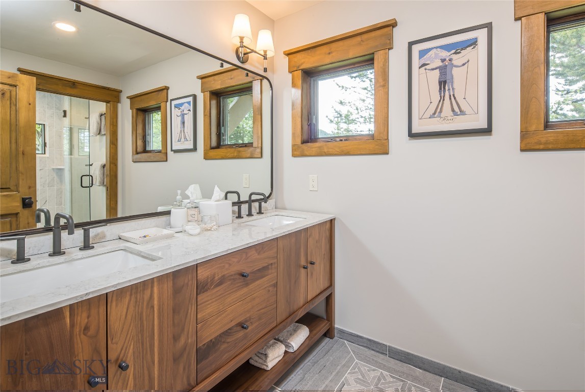 141 Ulerys Lake Road