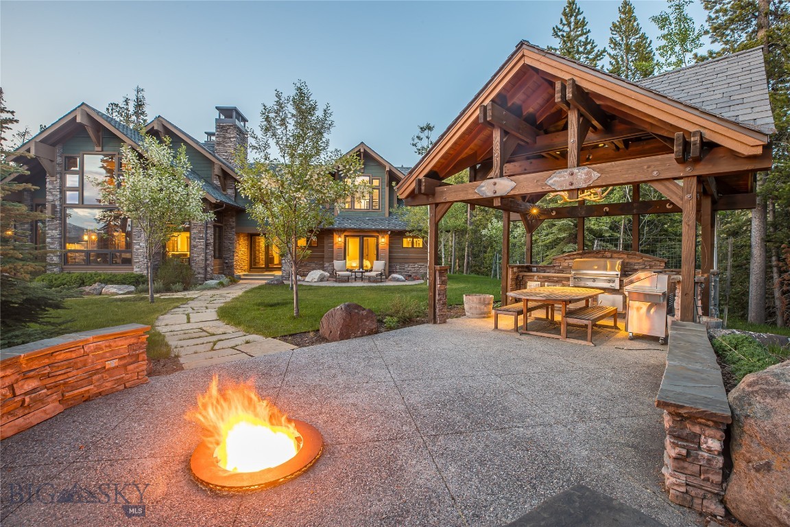 141 Ulerys Lake Road