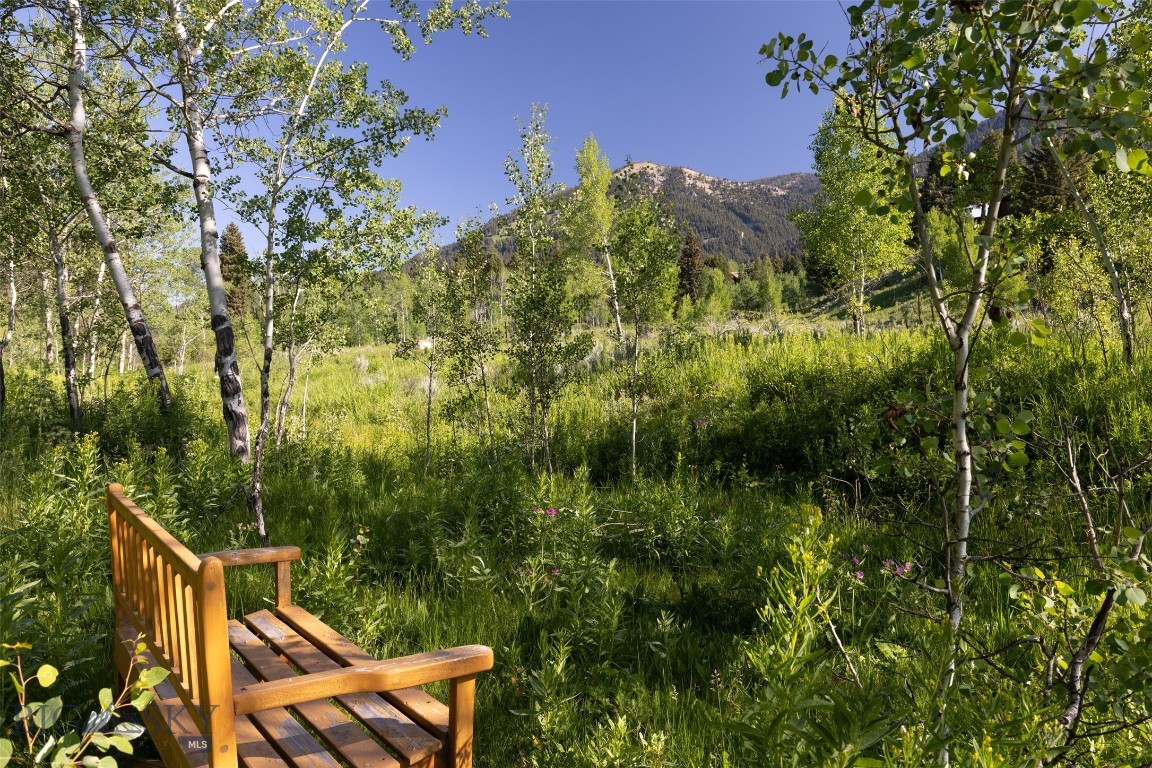 526 Chief Joseph Trail