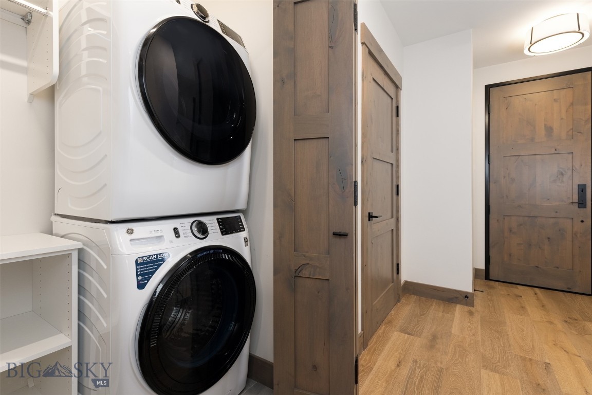 2D Summit View - 302D