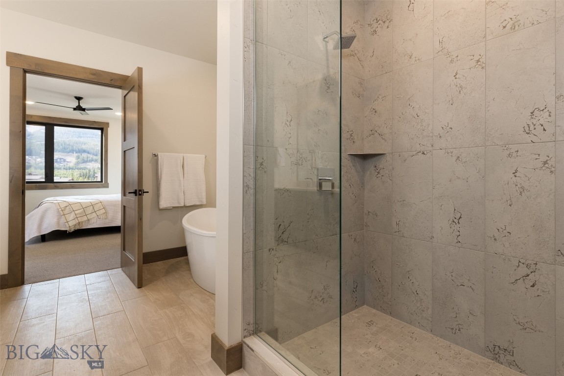 2D Summit View - 302D