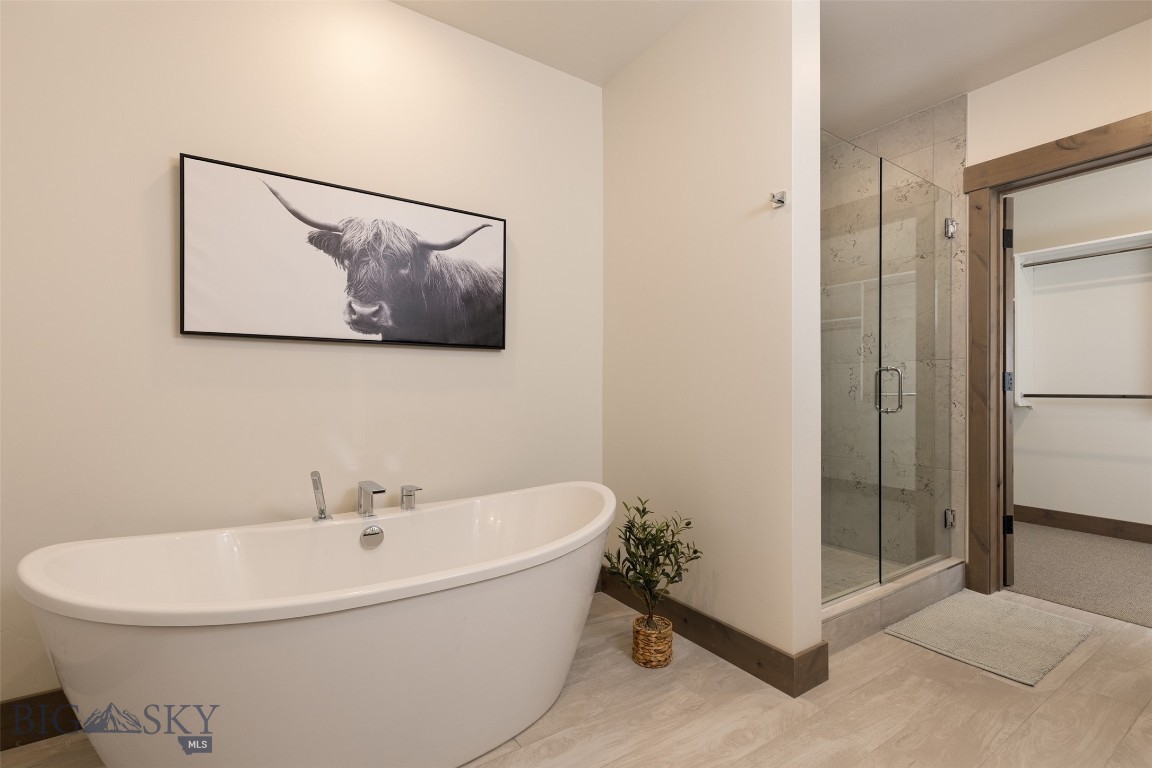 2D Summit View - 302D