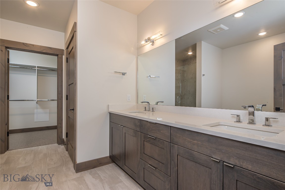 2D Summit View - 402D