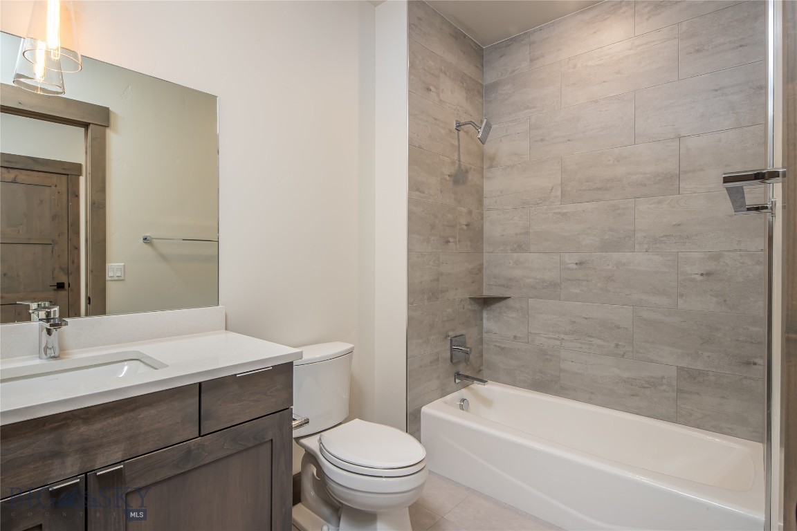 2D Summit View - 402D