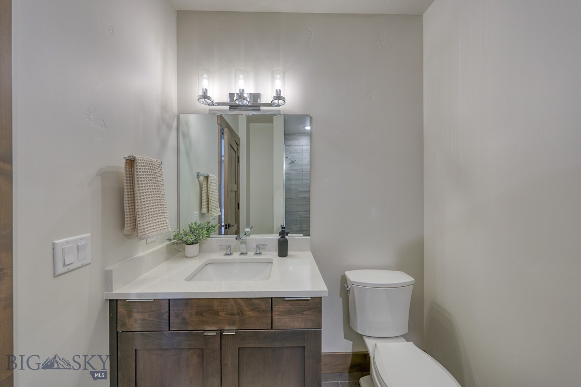 2D Summit View - 403D