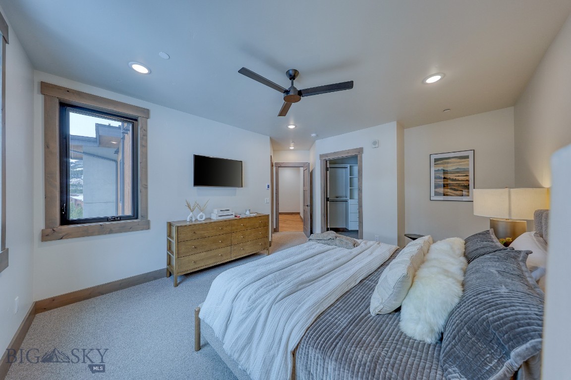 2D Summit View - 403D