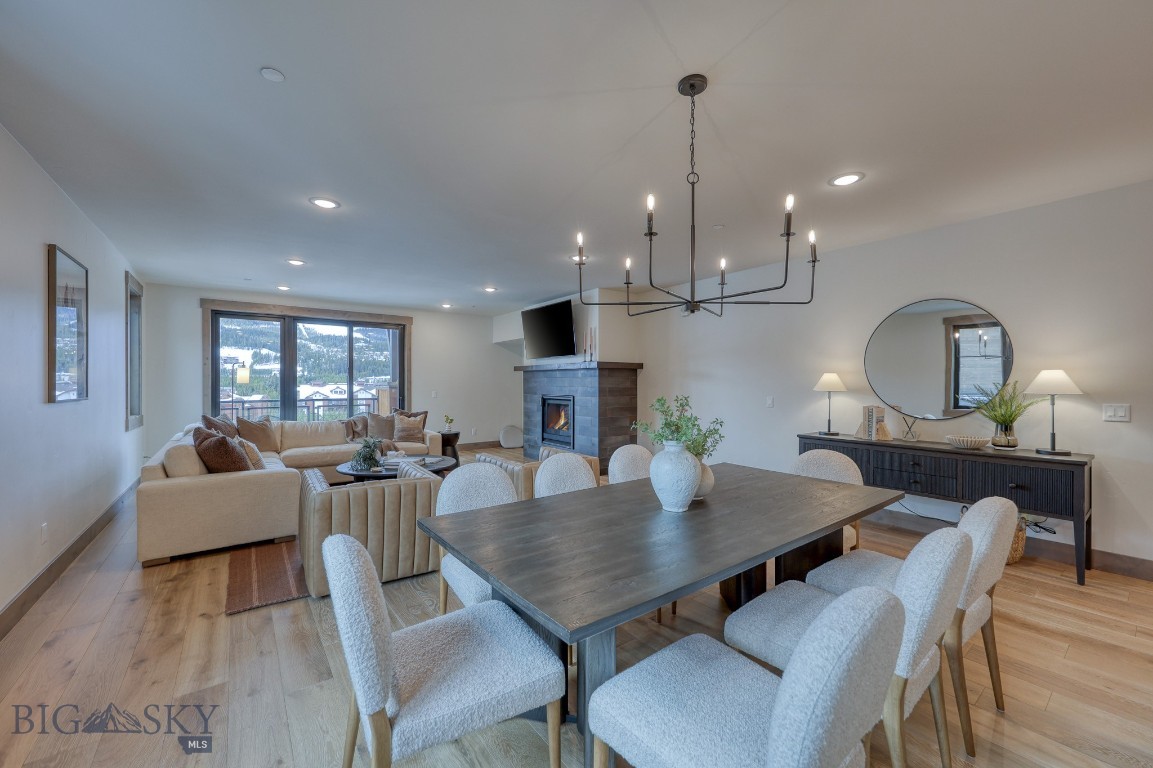 2D Summit View - 403D