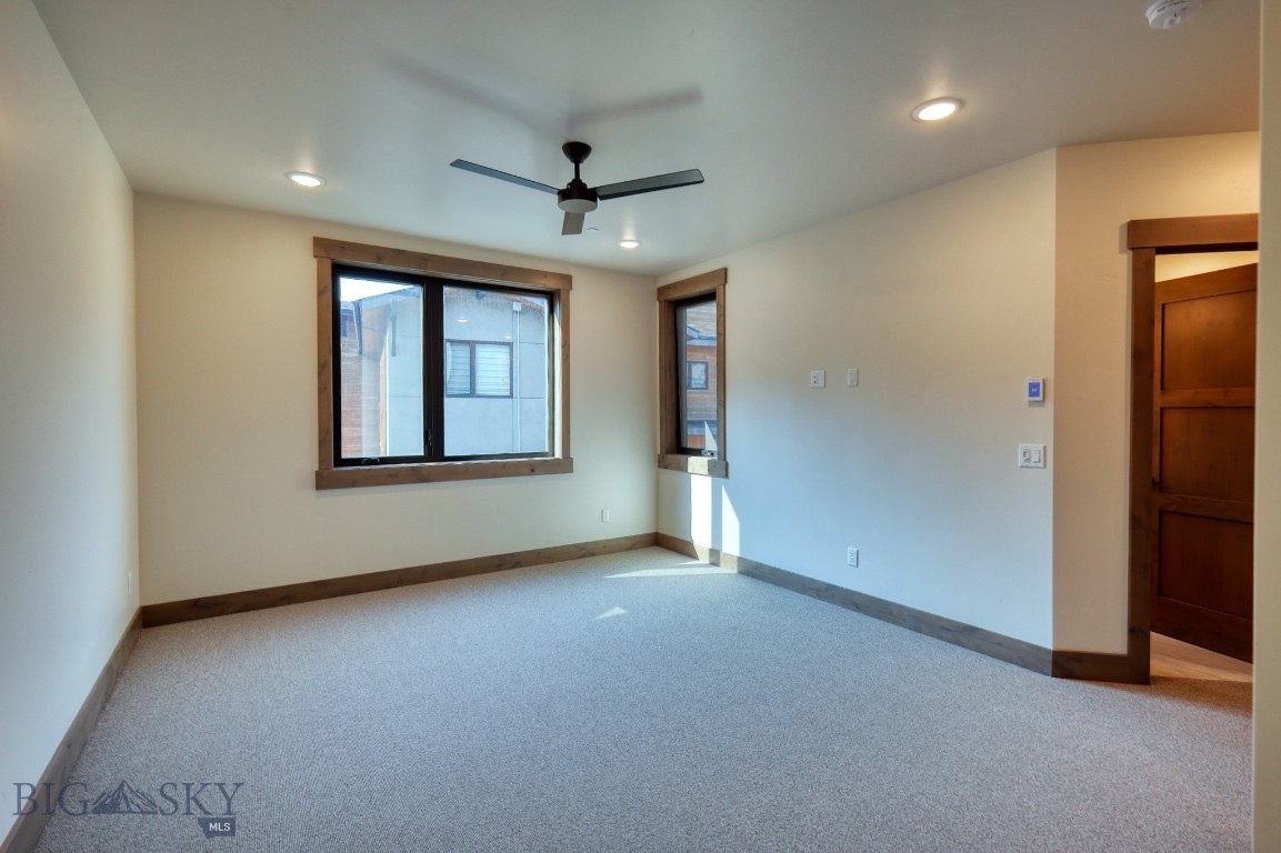 2D Summit View - 401D