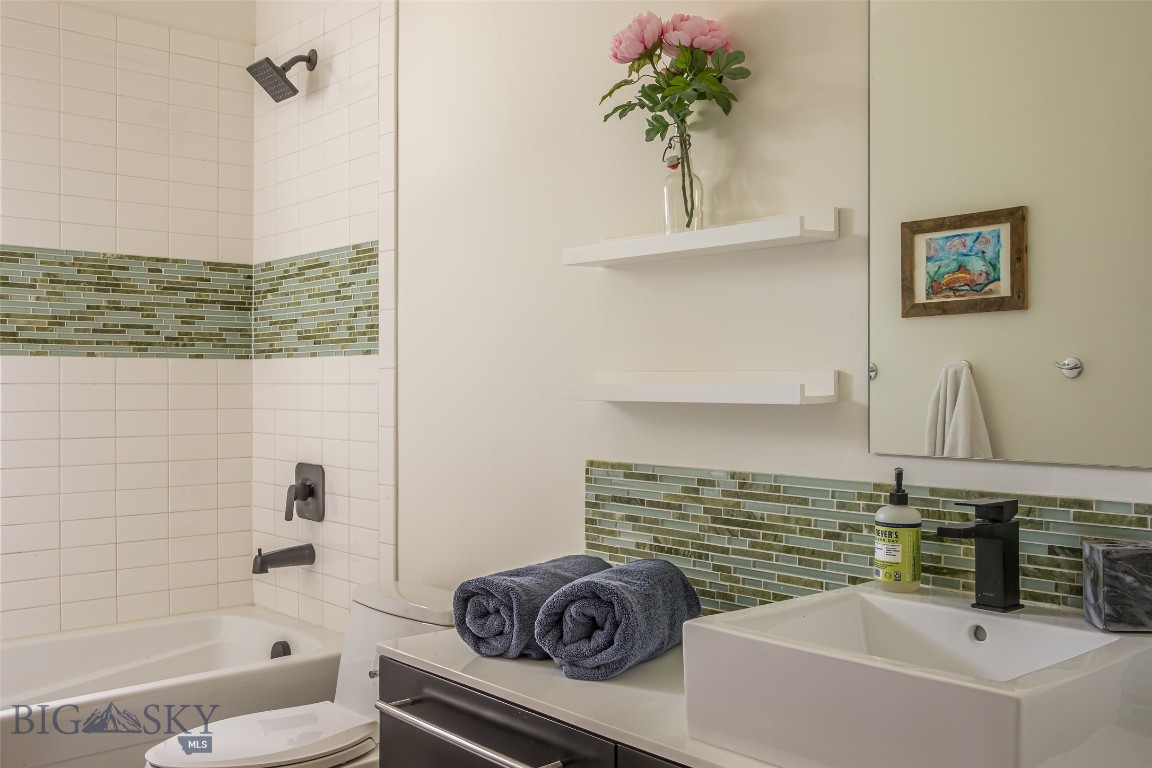 178 Pine Cone Terrace