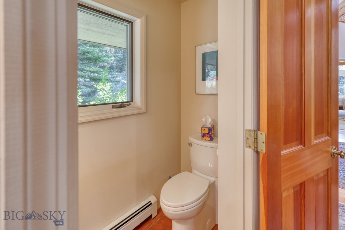 2780 Bobtail Horse Road