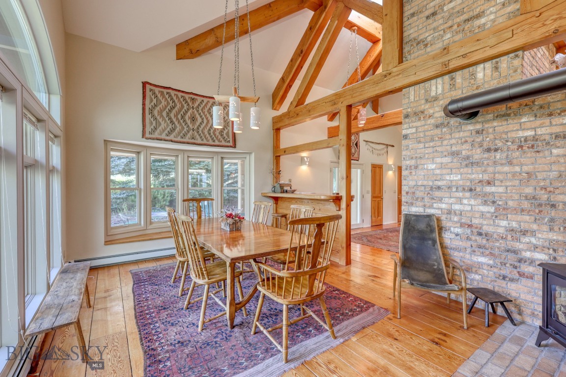 2780 Bobtail Horse Road