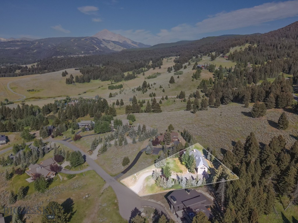 2780 Bobtail Horse Road