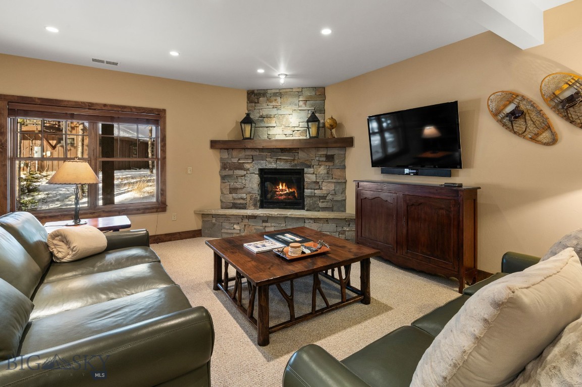 16 Oglala Road