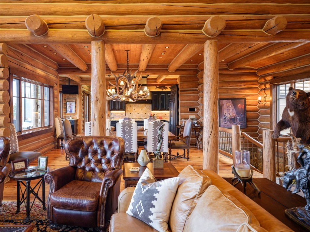 168 Charlie Russell Loop