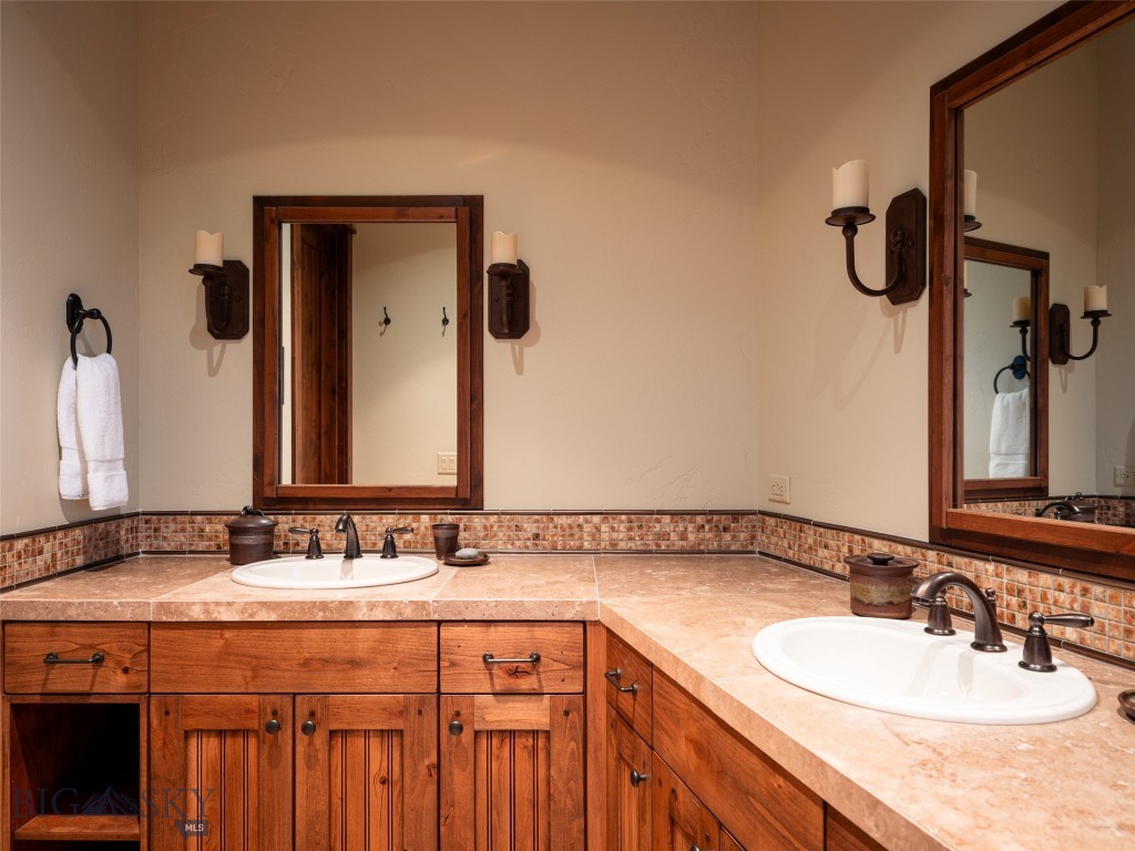 168 Charlie Russell Loop