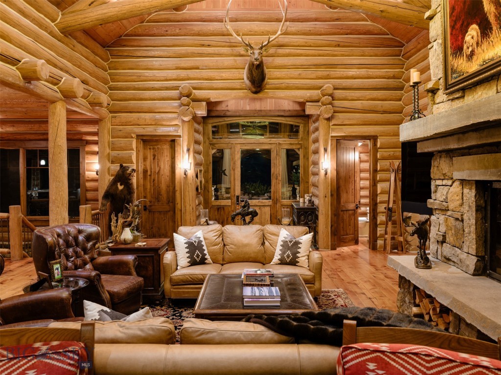 168 Charlie Russell Loop