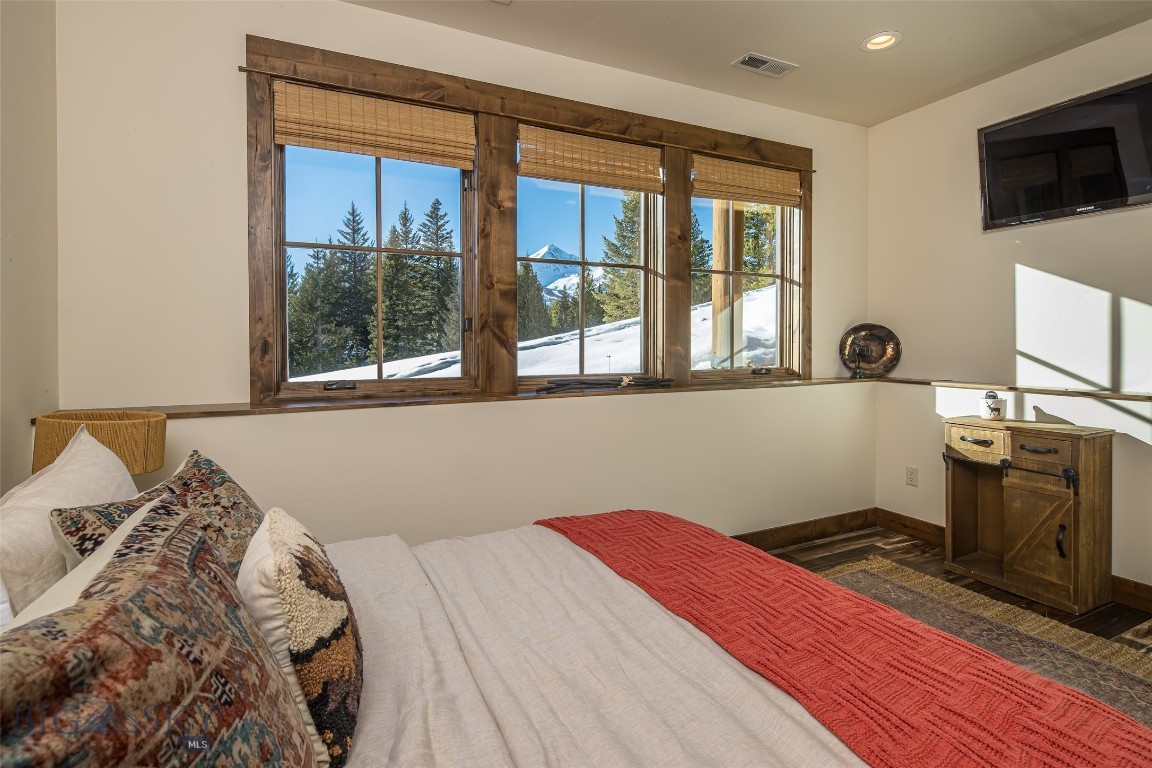 172 Ciel Drive