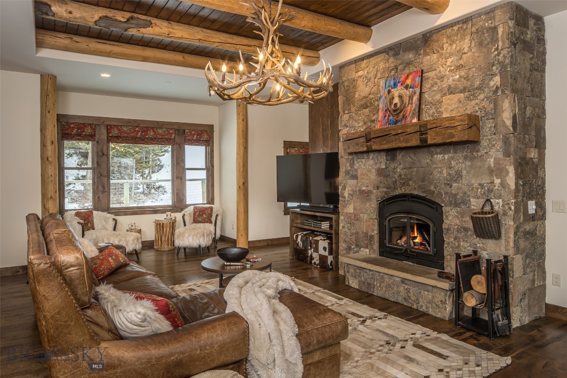 172 Ciel Drive