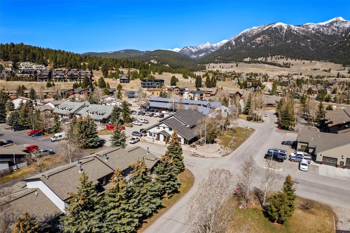 115 Aspen Leaf Drive 1E