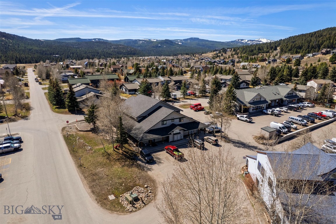 115 Aspen Leaf Drive 1E