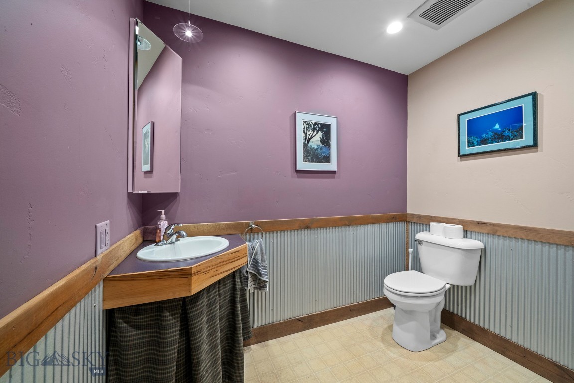 115 Aspen Leaf Drive 1E