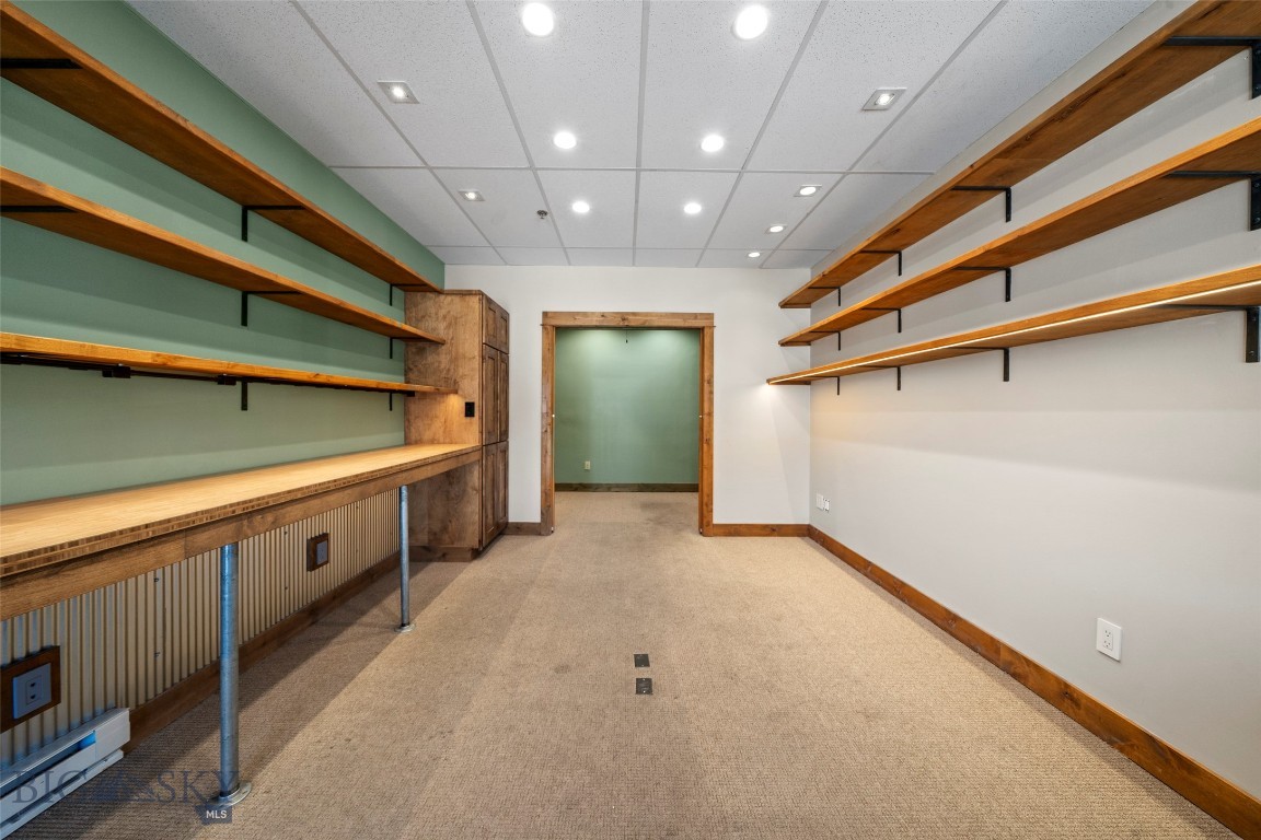 115 Aspen Leaf Drive 1E