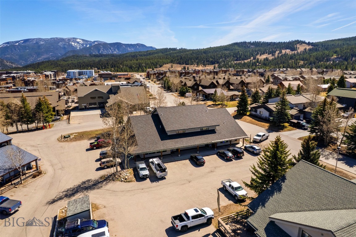 115 Aspen Leaf Drive 1E