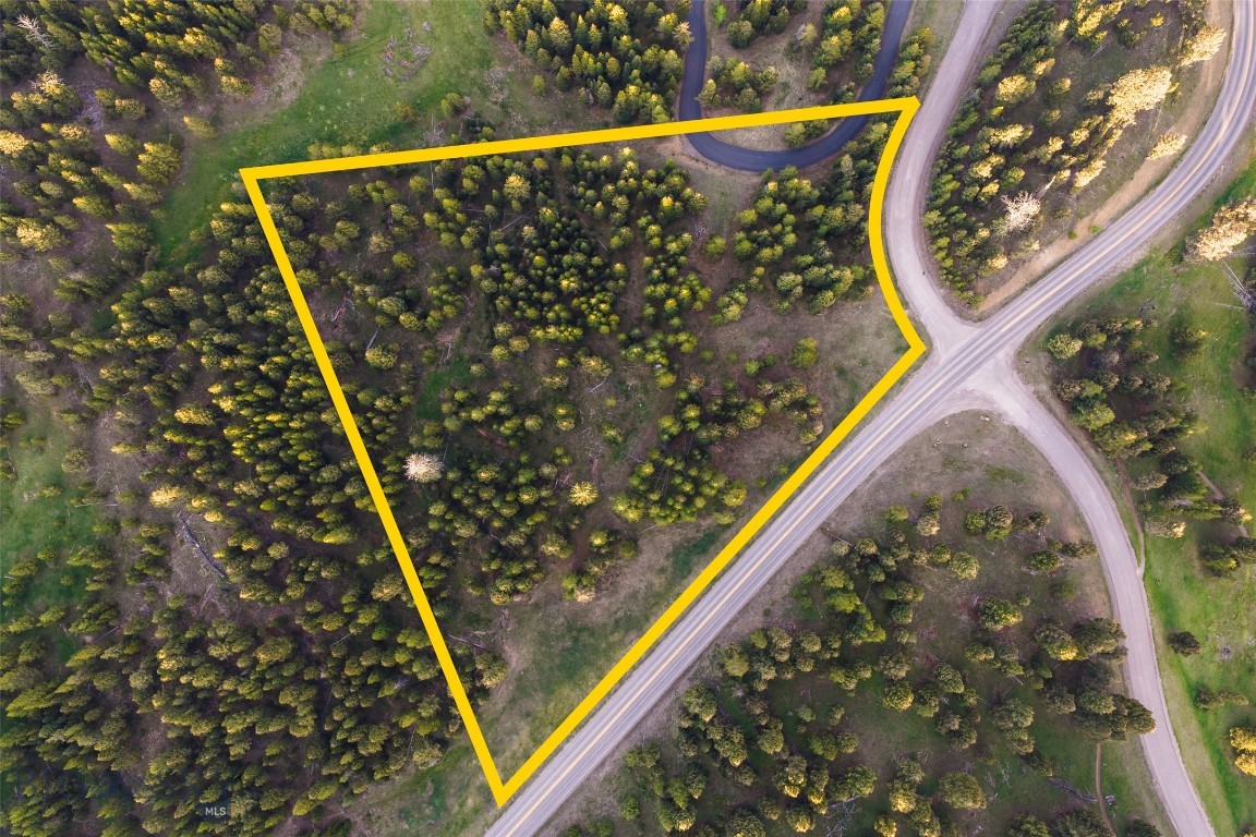 Lot 83 Elk Valley Road