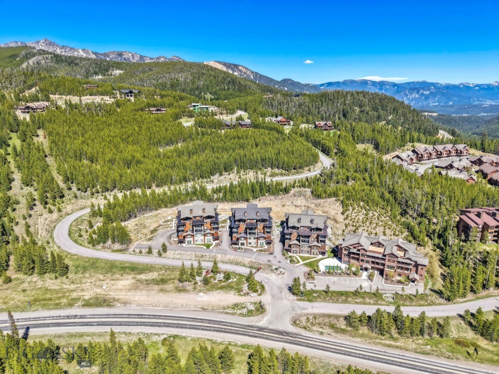 2C Summit View Dr 303