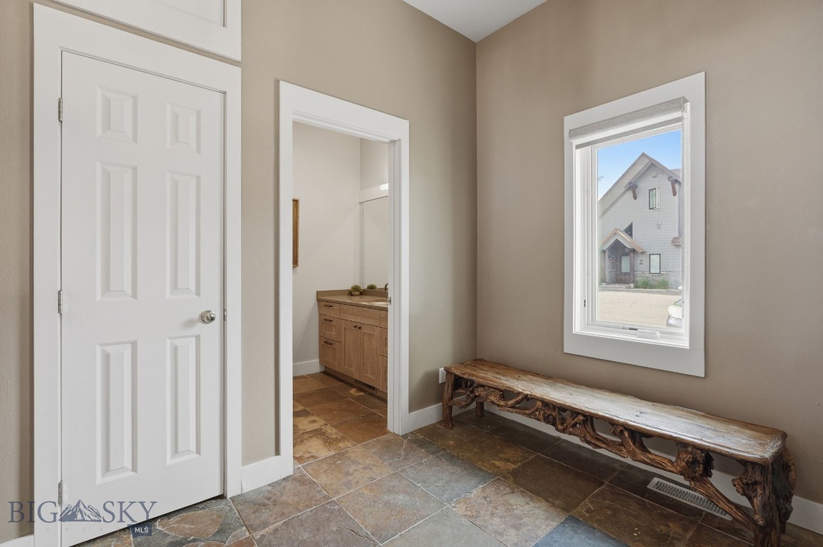 16 Saddle Ridge A5