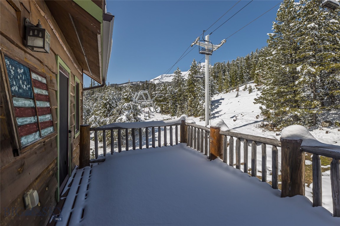 28 White Otter Road & Lot 41 White Otter Road