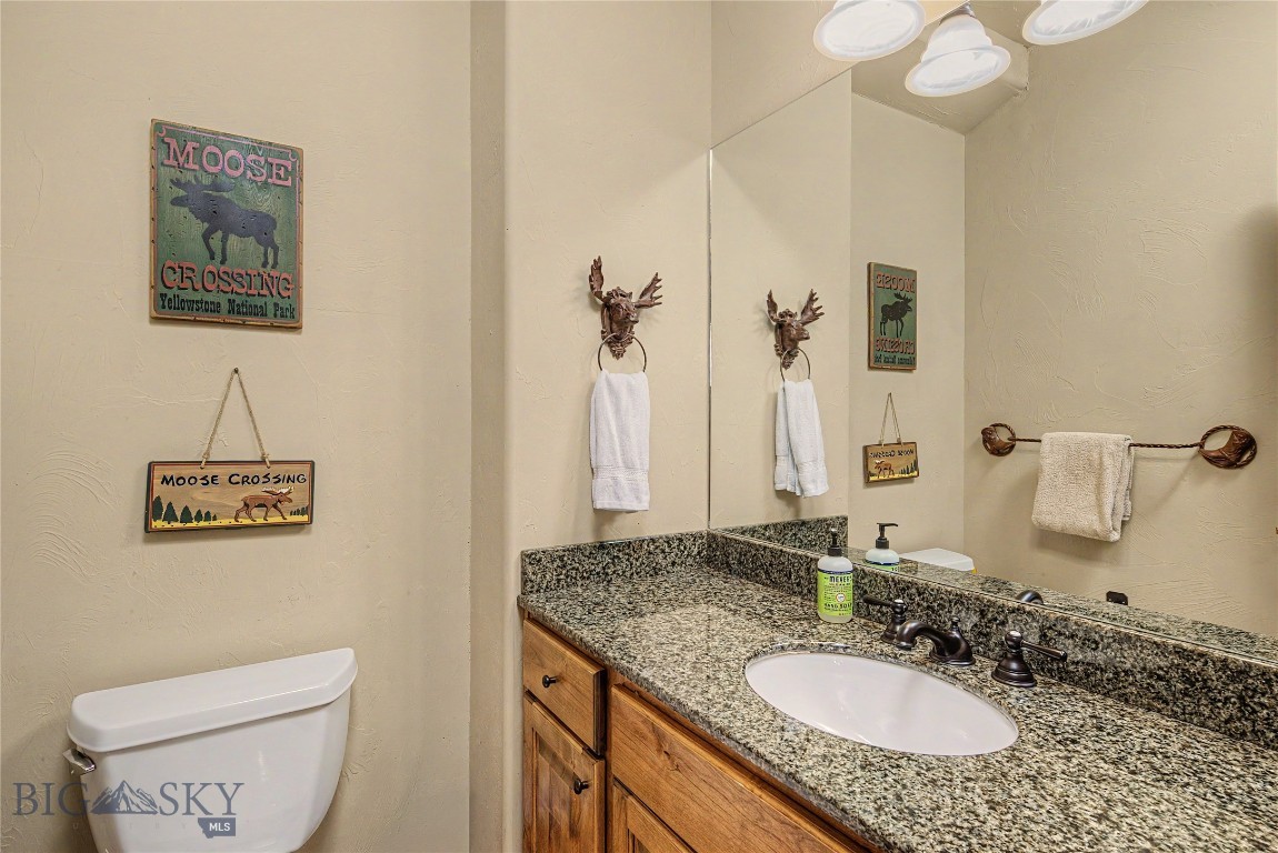 28 White Otter Road & Lot 41 White Otter Road