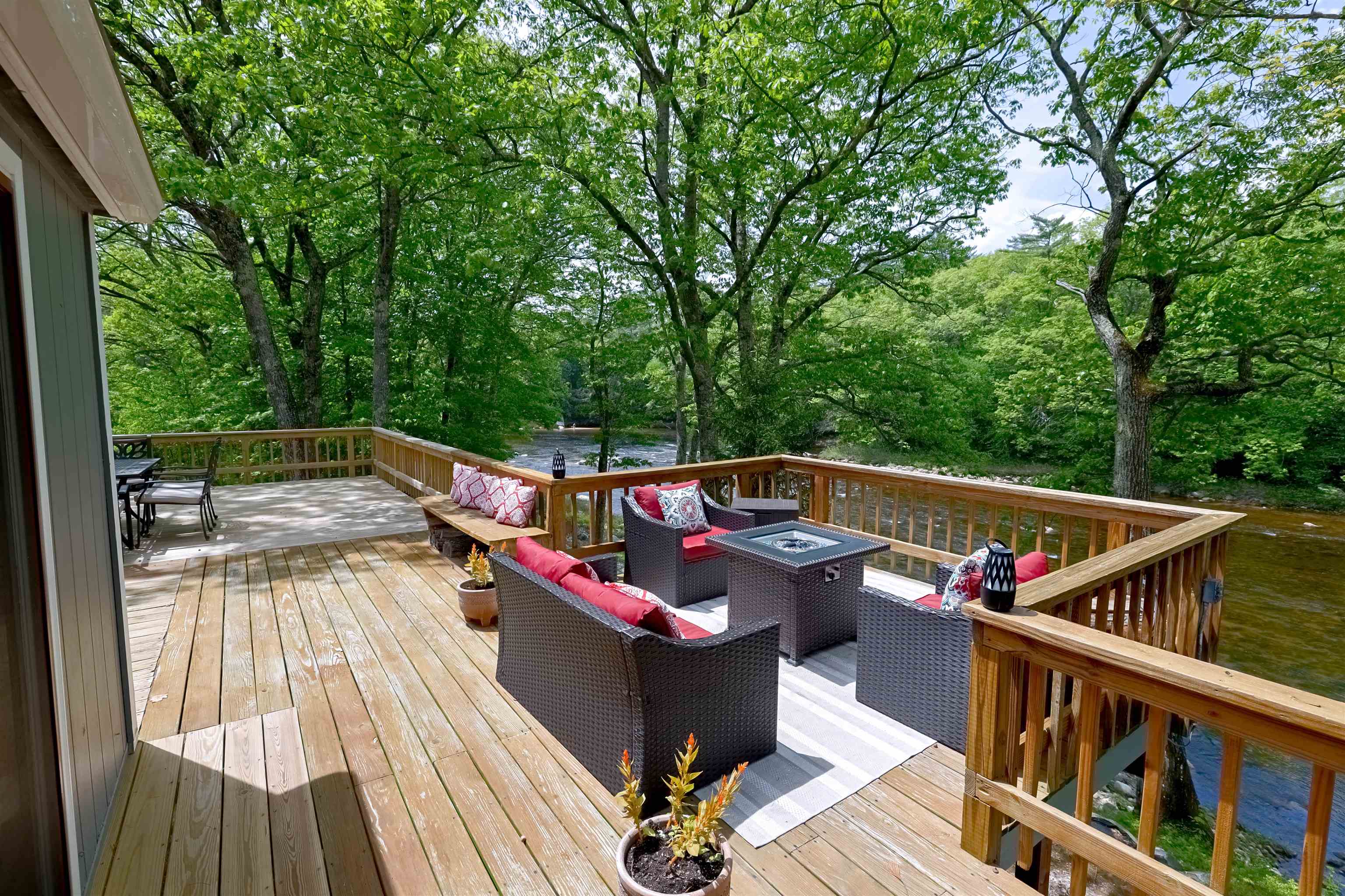 38 Canoe Run Road