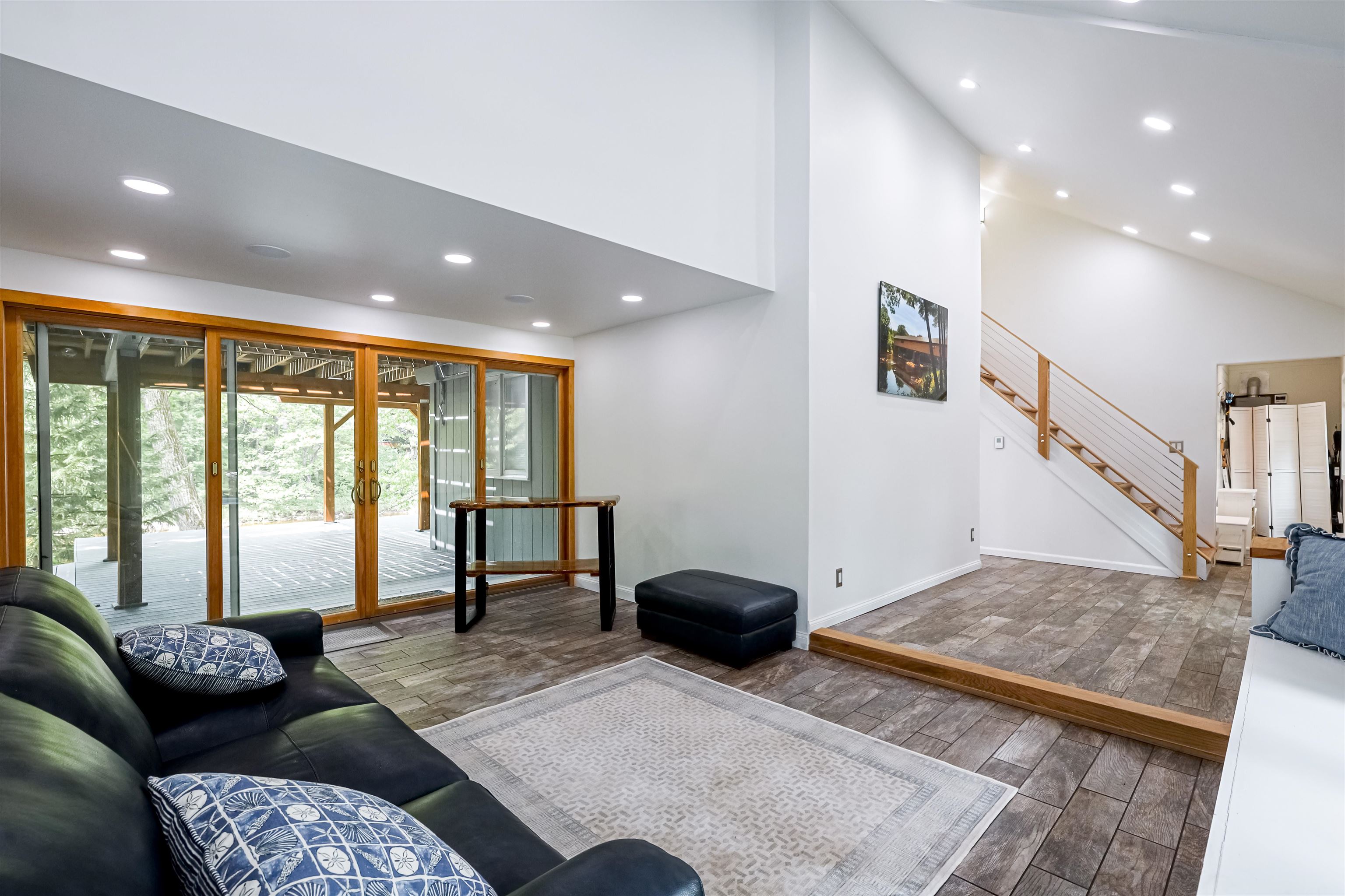 38 Canoe Run Road