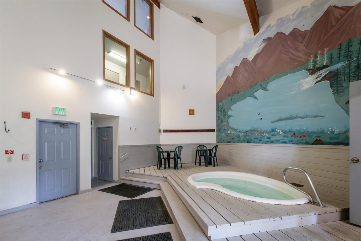 10000 Ryan Gulch (CR 1260) ROAD 105